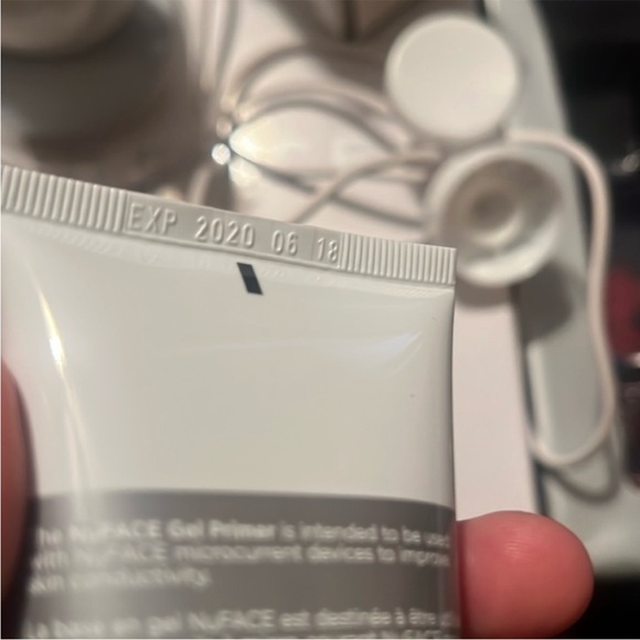 NUFACE Trinity Pro - Picture 8 of 9